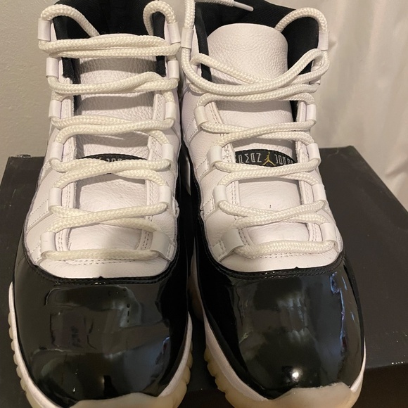 Jordan 11s Gratitude 2023 - Picture 2 of 5